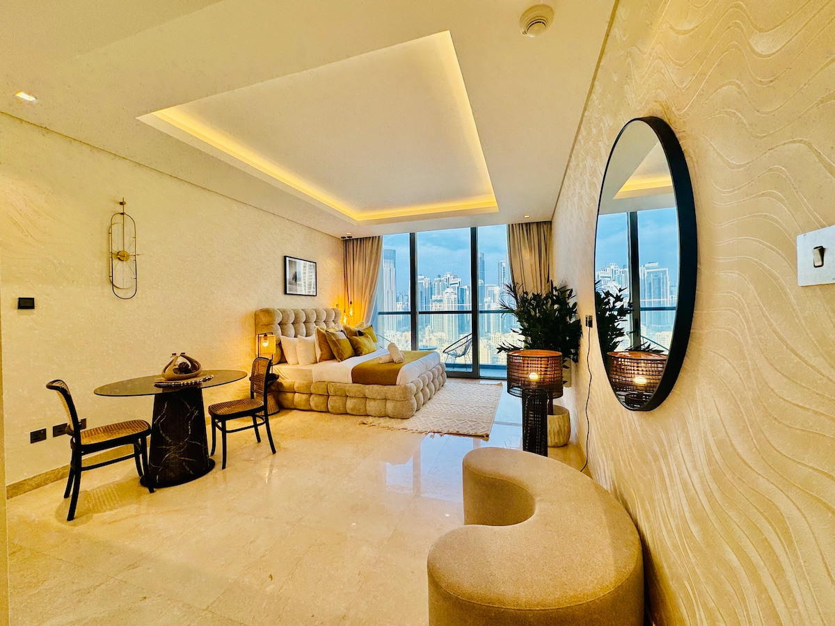Stylish Studio w/ Burj View | Business Bay