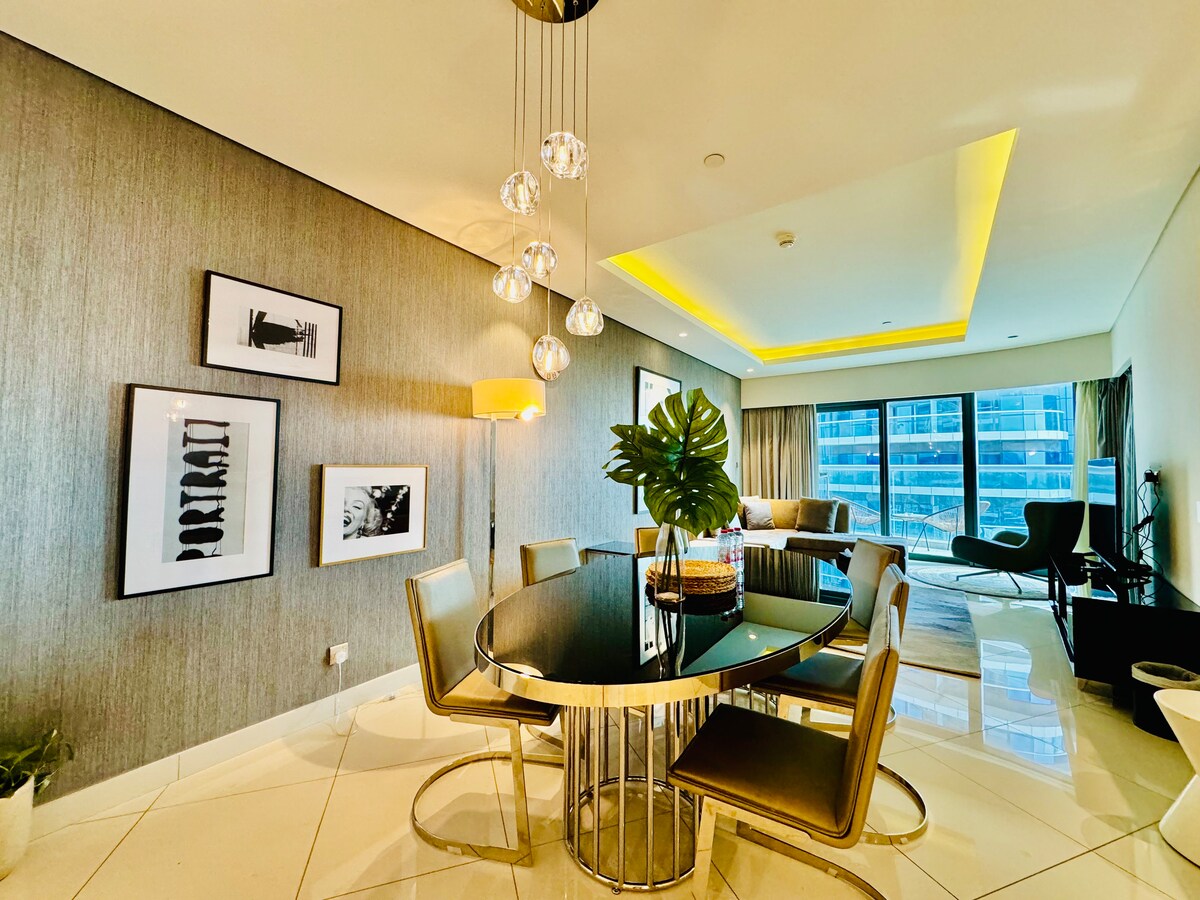 Iconic 3BR in Paramount Tower | Skyline Views